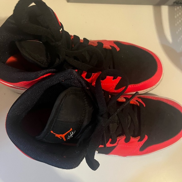 JORDANS FOR SALE! - Picture 2 of 4